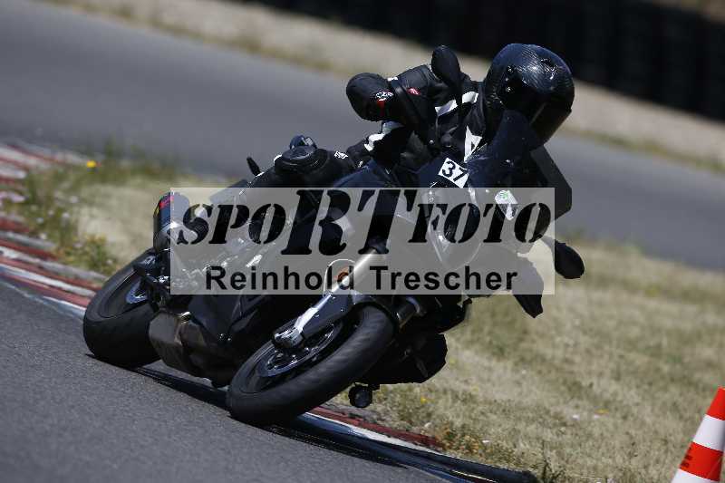Archiv-2023/28 05.06.2023 Moto Club Anneau du Rhin/blanc-novice/37